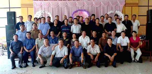 dvubb 图片点击可在新窗口打开查看