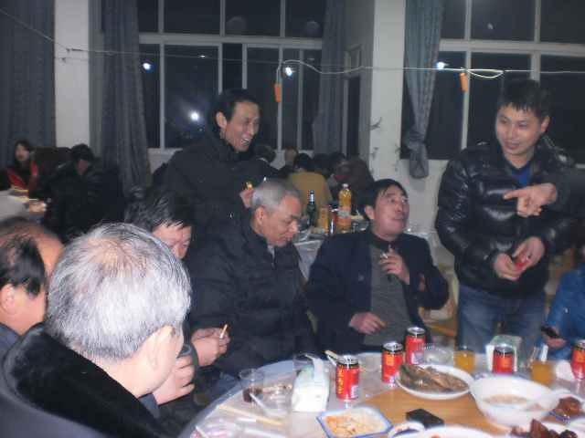 dvubb 图片点击可在新窗口打开查看