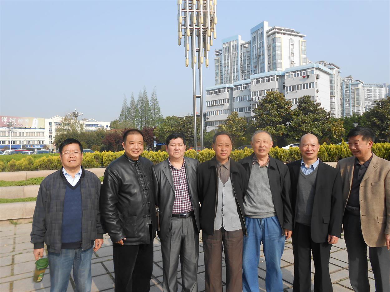 dvubb 按此在新窗口浏览图片