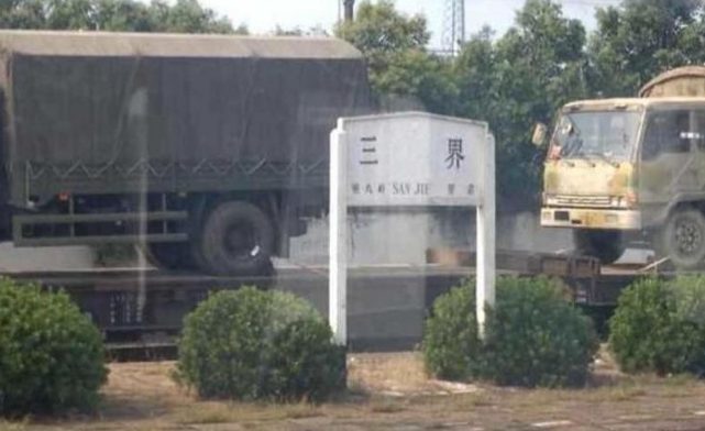 dvubb 按此在新窗口浏览图片