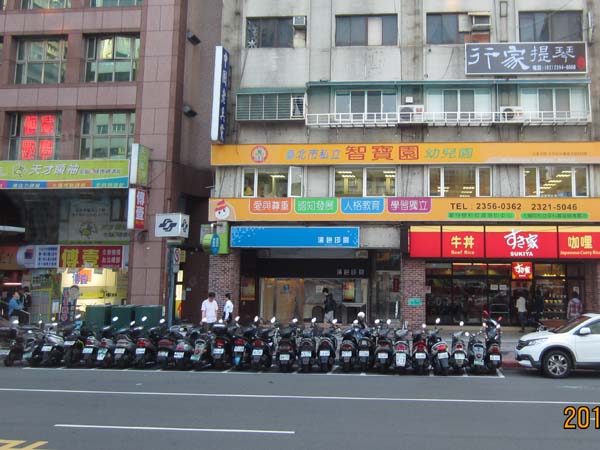 dvubb 图片点击可在新窗口打开查看